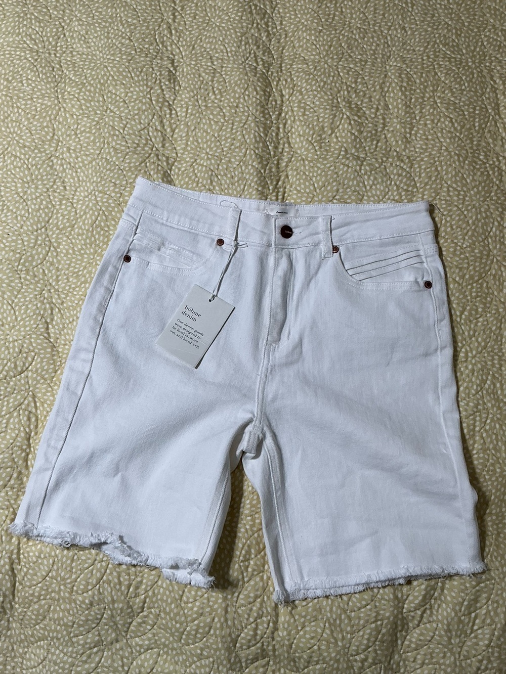 NWT Bohme White Denim Bermuda Shorts Raw Hem Stretch Size 29